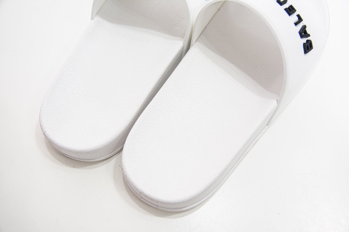 Balenciaga Sandal in White、mysite、Cacoeks