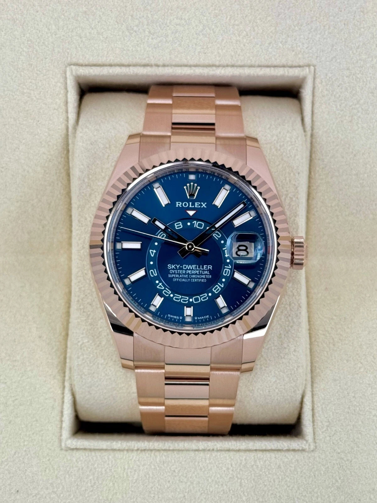 Rolex Sky-Dweller Blue Dial Super Clone Swiss ReplicaWatch 18k Rose Gold Oyster Bracelet Ref 336935 9002 Swiss Movement