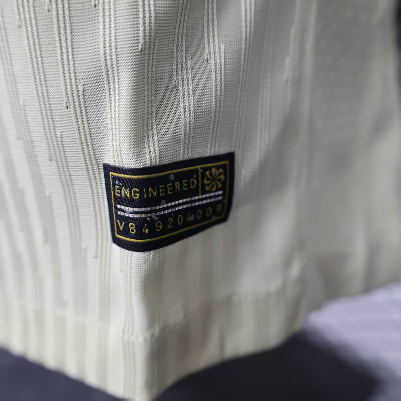 2025/2026 Player Version Long Sleeve Barcelona Away Football Shirt 1:1 Thai Quality:football jersey mysite: unitedjerseyfootball 邓江浪:football