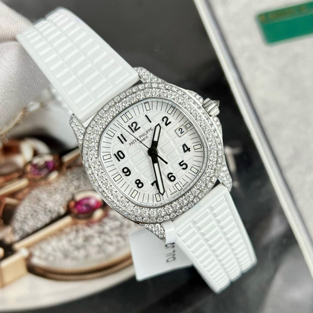 Đồng Hồ Patek Philippe Aquanaut 5069G Độ Moissanite Replica 11 PPF (2)