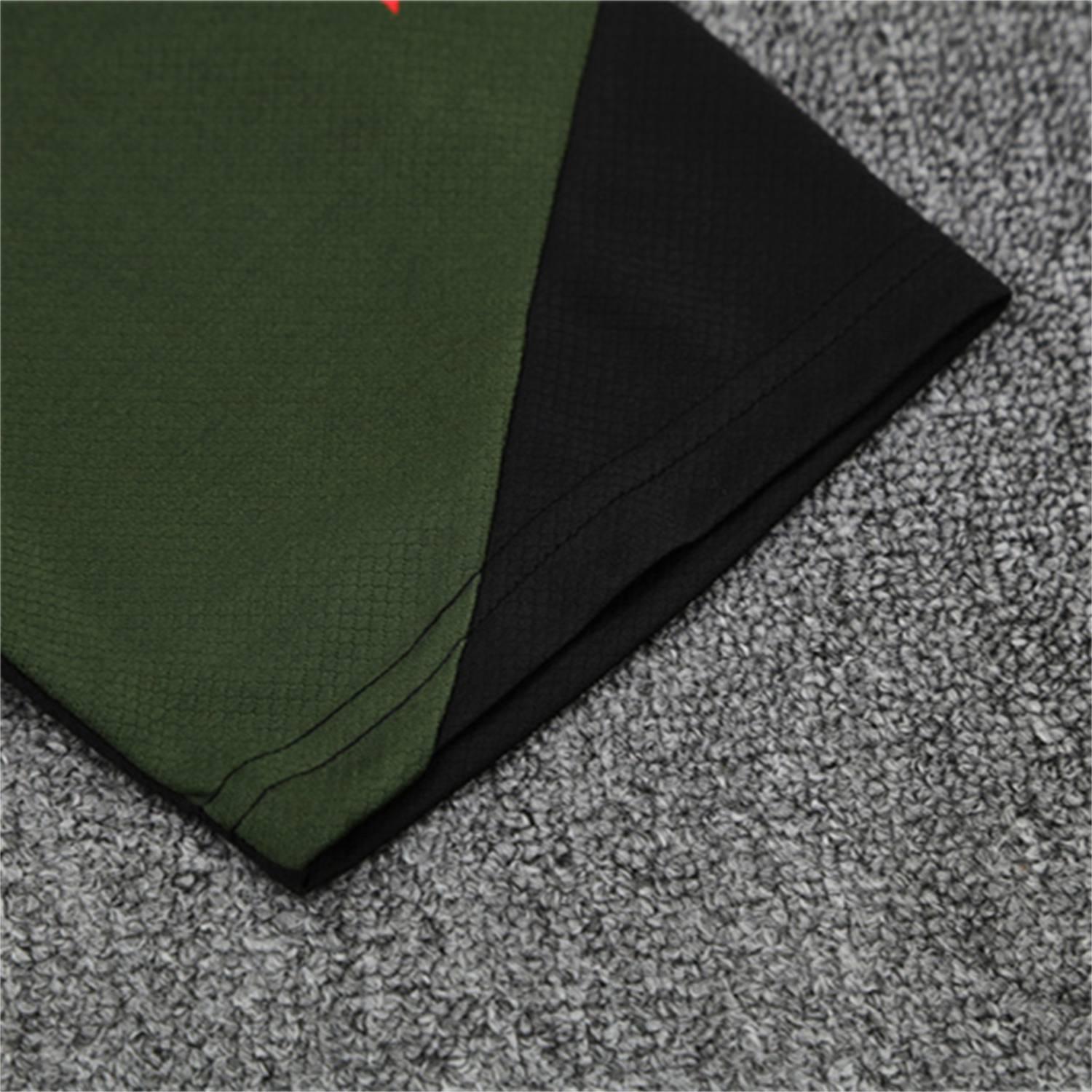 UltraTrikot-Bayern Munich 25-26 Short-Sleeve Training Set - Green Top & Black shorts