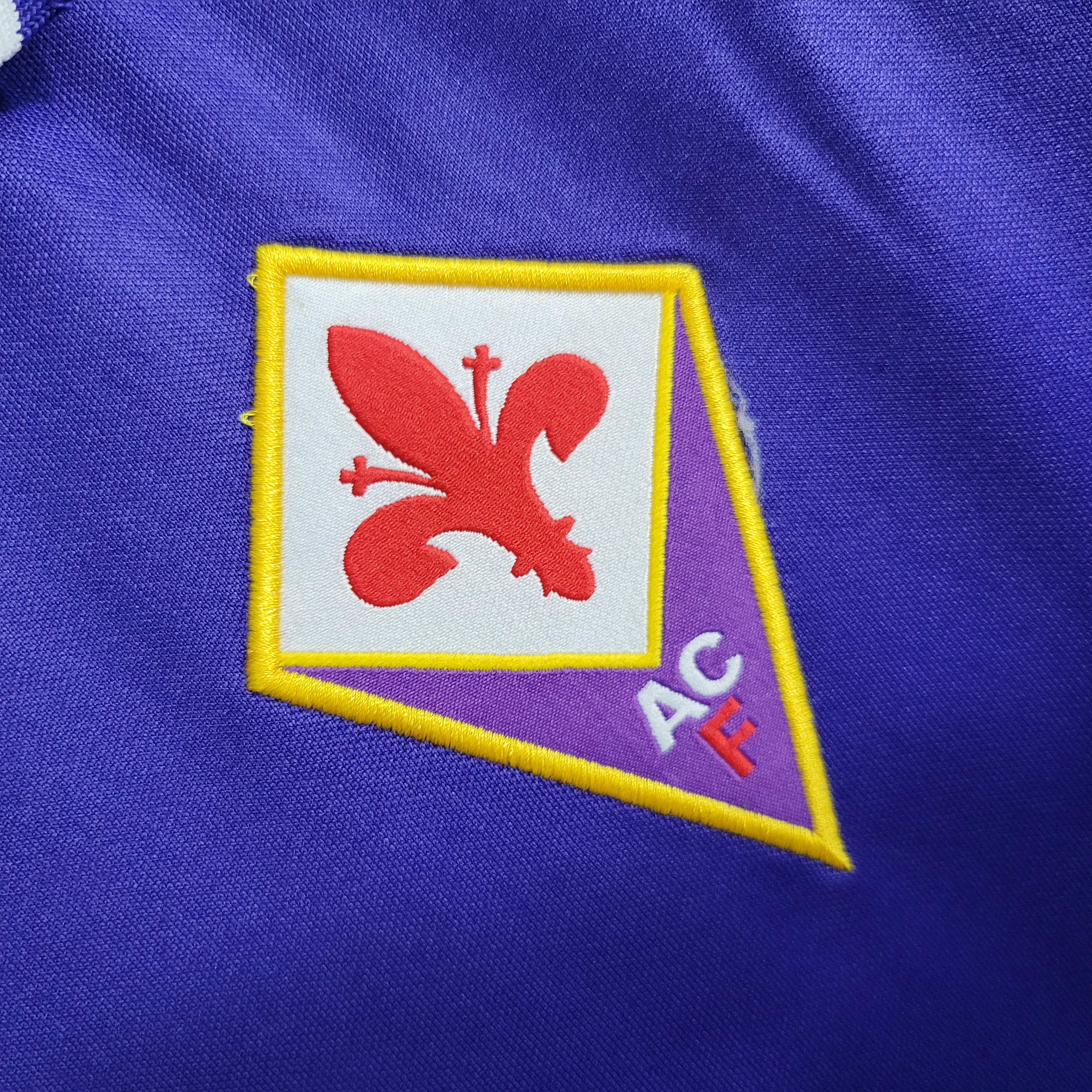 ManixJersey.com | Retro Fiorentina 1998-99 Home Stadium Jersey -Customize Name, Number and Patch | Worldwide Shipping