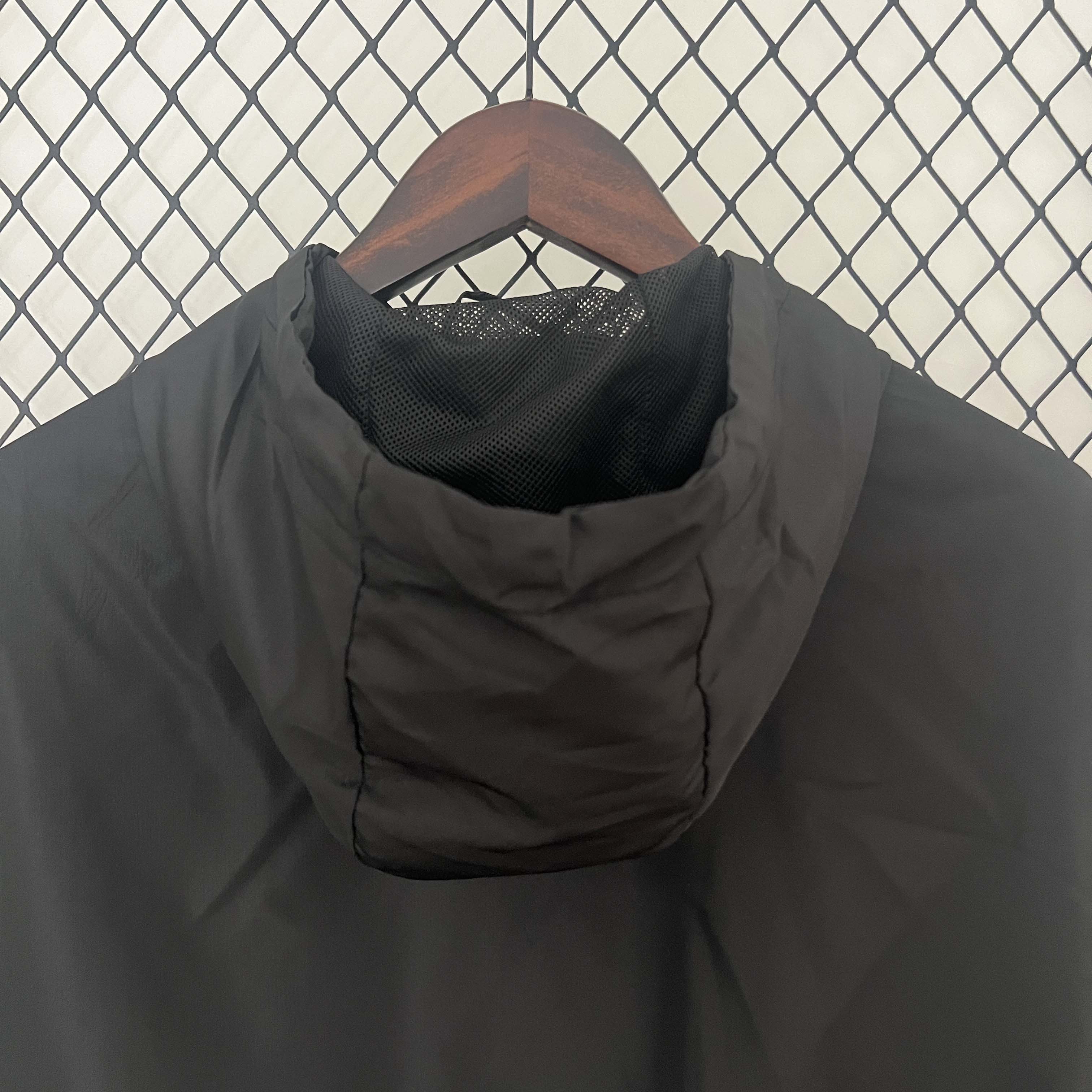 2024/2025 Dortmund Windbreaker Black Football Shirt 1:1 Thai Quality Set:football jersey mysite: unitedjerseyfootball 邓江浪:football