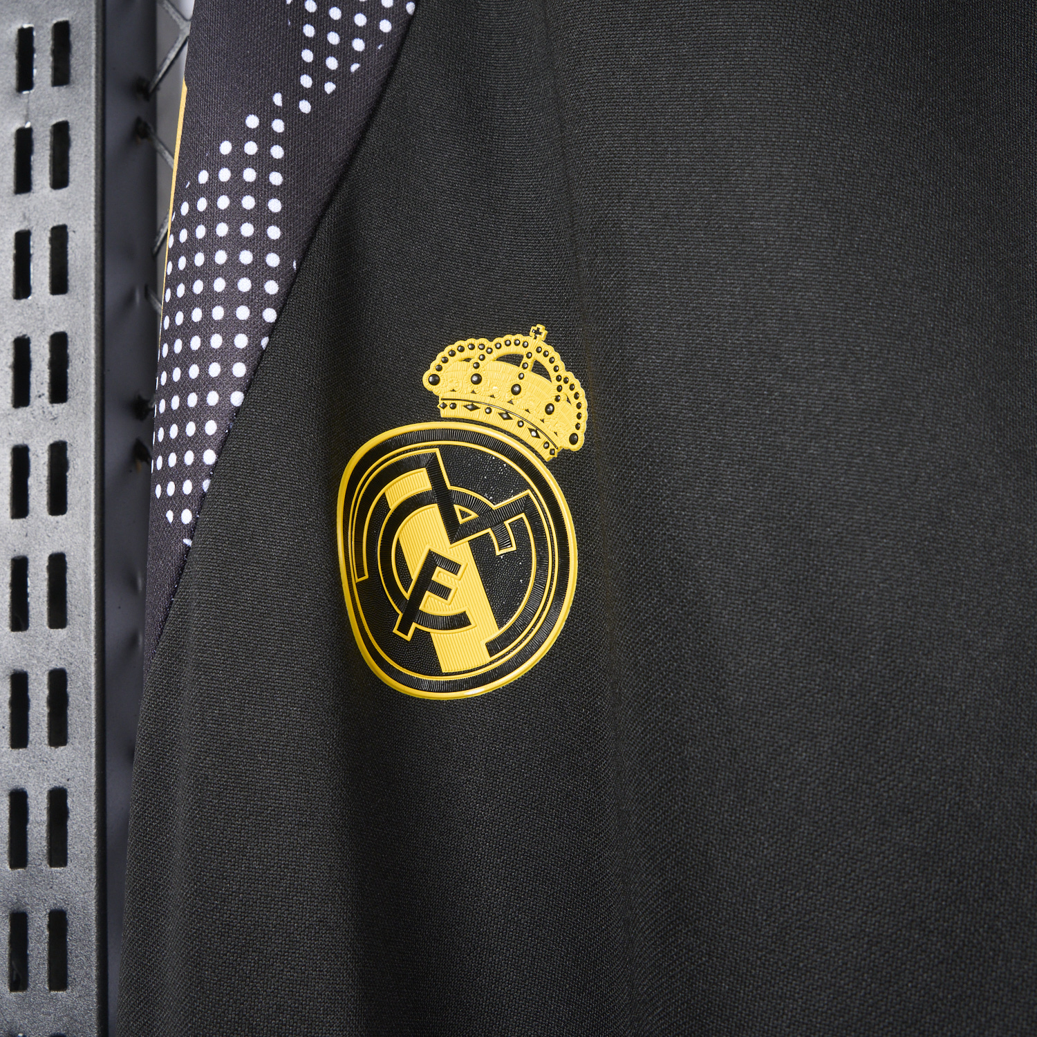 UltraTrikot-Real Madrid 24-25 Black Training Pants - Player Version