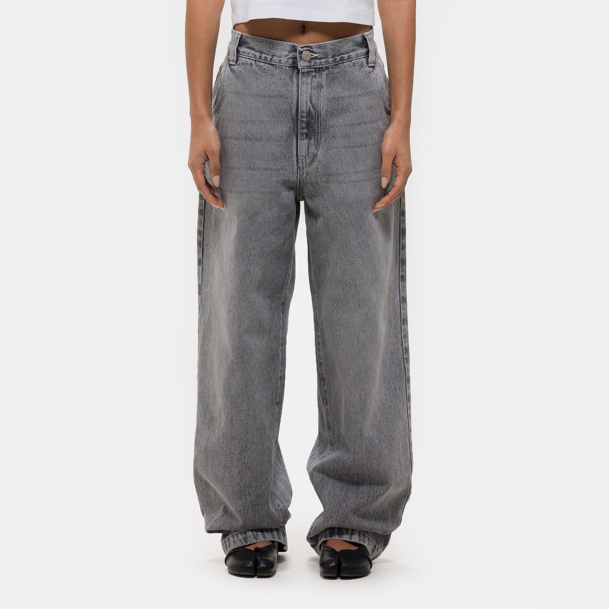 Regular Jean in Washed Light Grey