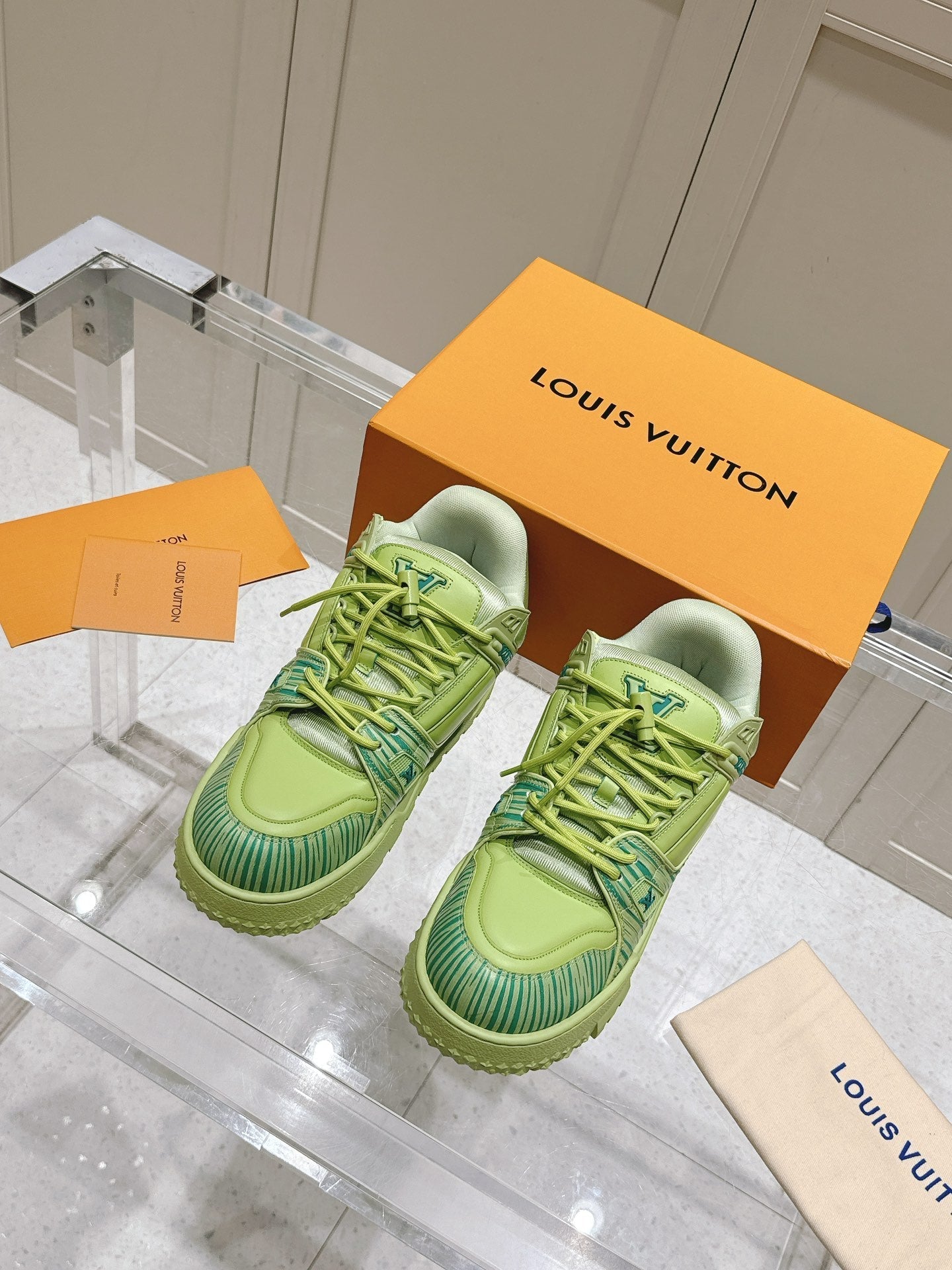 LV TRAINER MAXI LV X PARK SEO-BO IN PEAR GREEN CALFSKIN、mysite、Cacoeks