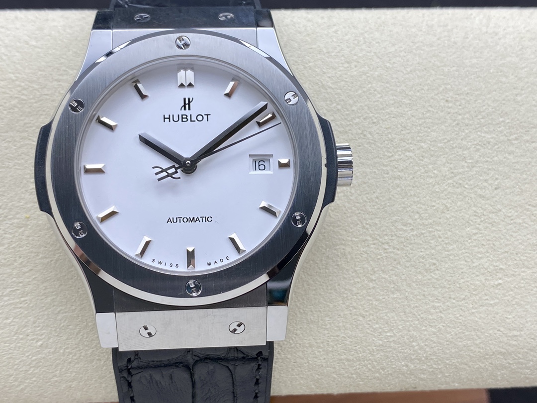 511.NX.2611.LR Hublot Classic Fusion Automatic-fasswatch