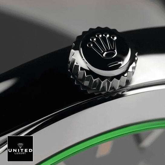 Rolex Milgauss Black Dial Green Crystal M116400GV-0001 Oyster Replica 5 Rolex Milgauss M116400GV Green Crystal Replica Black Crown Pusher