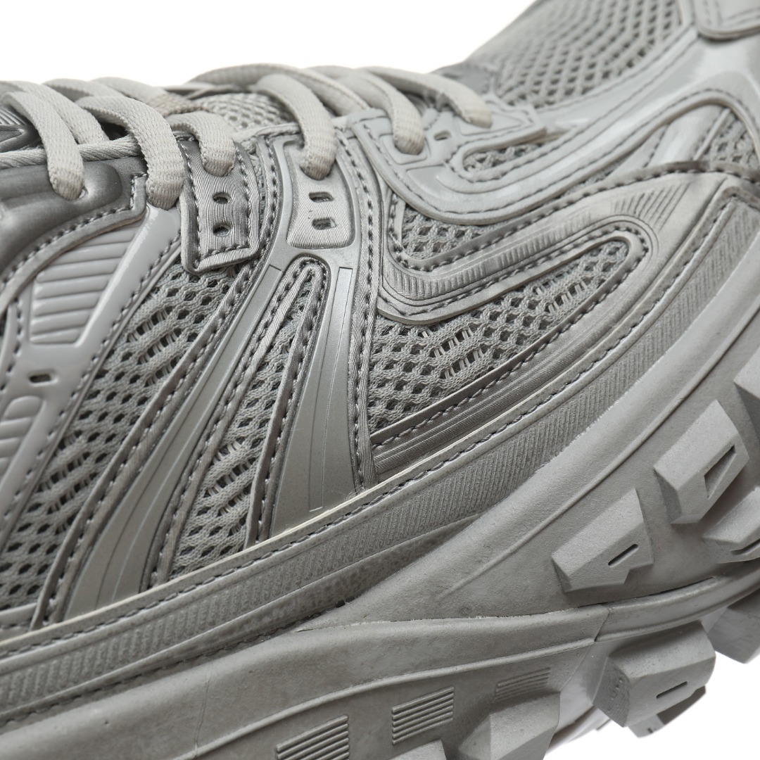 Balenciaga Defender in Grey、mysite、Cacoeks