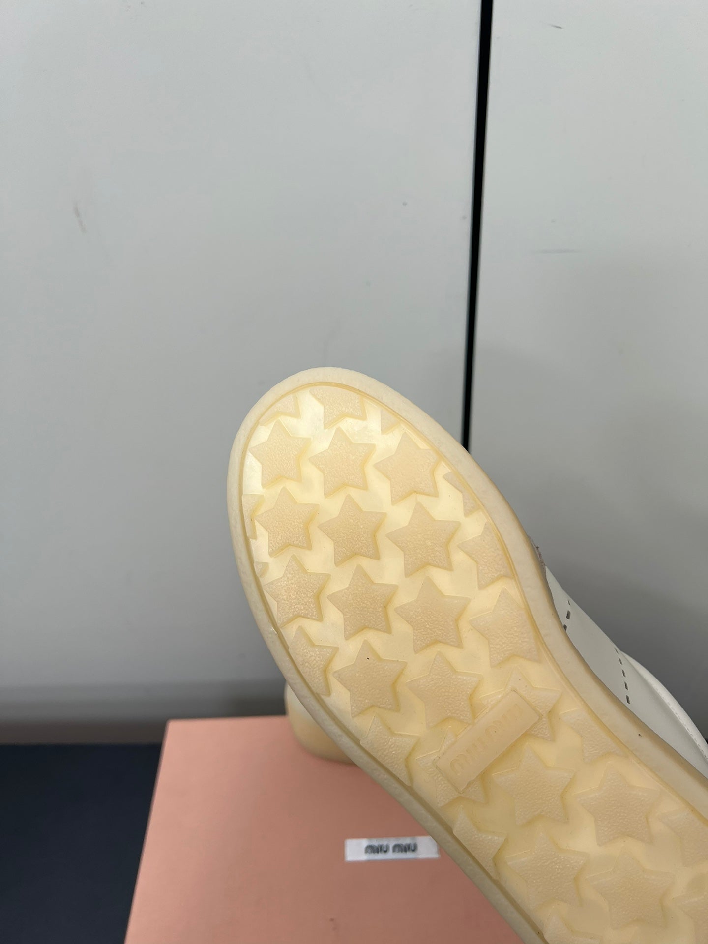 THICK-SOLED RETRO SNEAKERS IN CREAM LAMBSKIN AND PLASTER SUEDE、mysite、Cacoeks