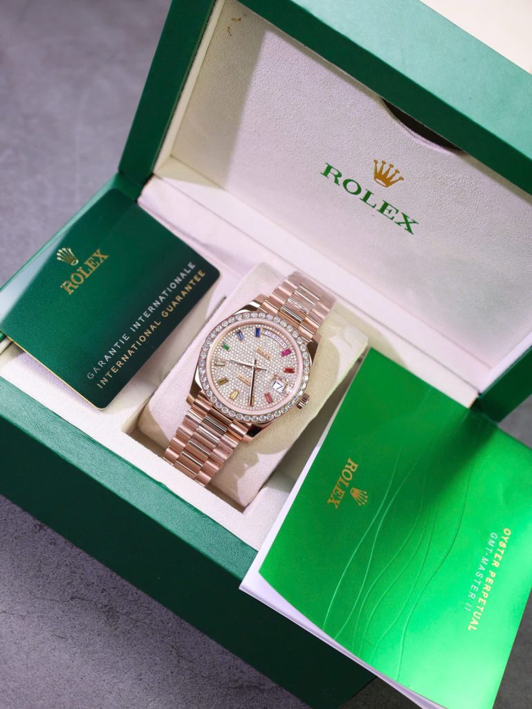 Đồng Hồ Rolex Day-Date Chế Tác Kim Cương Moissanite + Bọc Vàng Hồng 18K GMF 40mm (2)