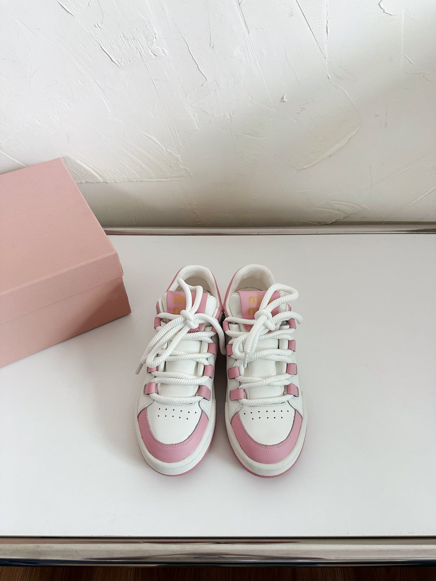 SNEAKERS SIMPLE DESIGN IN PINK MIX WHITE SHEEPSKIN、mysite、Cacoeks