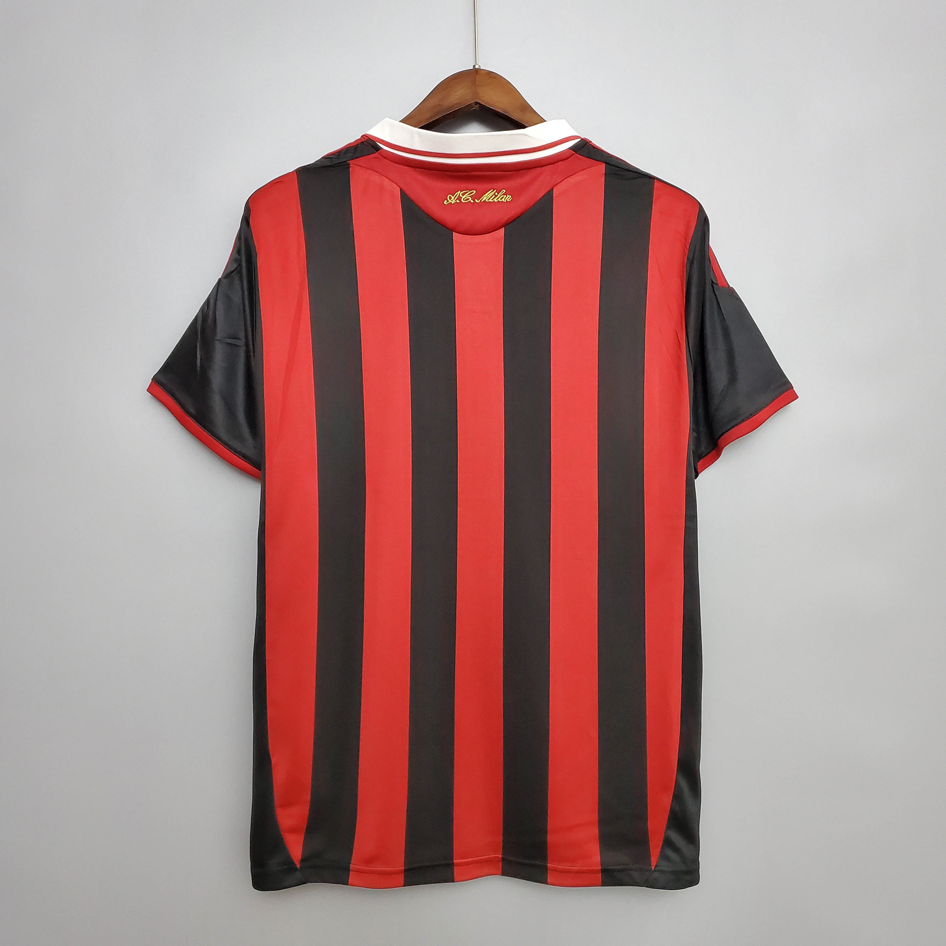 2009/2010 Retro AC Milan Home Football Shirt 1:1 Thai Quality:football jersey mysite: unitedjerseyfootball 邓江浪:football