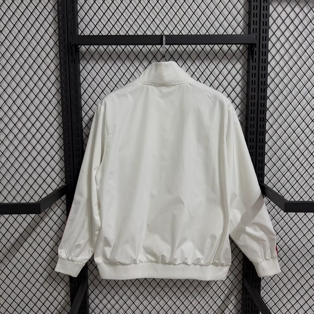 2025/2026 AC Milan Retro Edition Windbreaker White Football Shirt 1:1 Thai Quality:football jersey mysite: unitedjerseyfootball 邓江浪:football