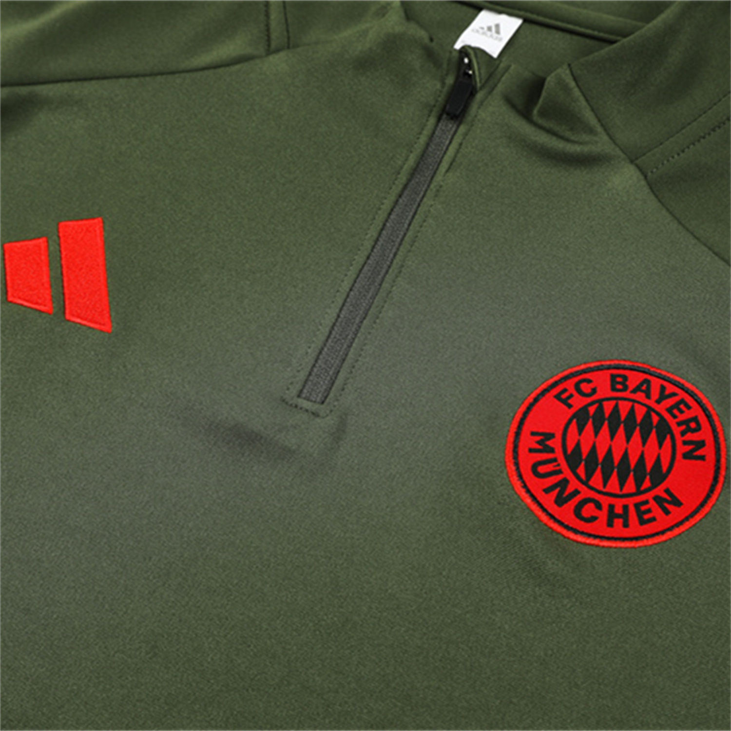 UltraTrikot-Bayern Munich 25-26 Long Sleeves Training Set - Green Top & Black Pants