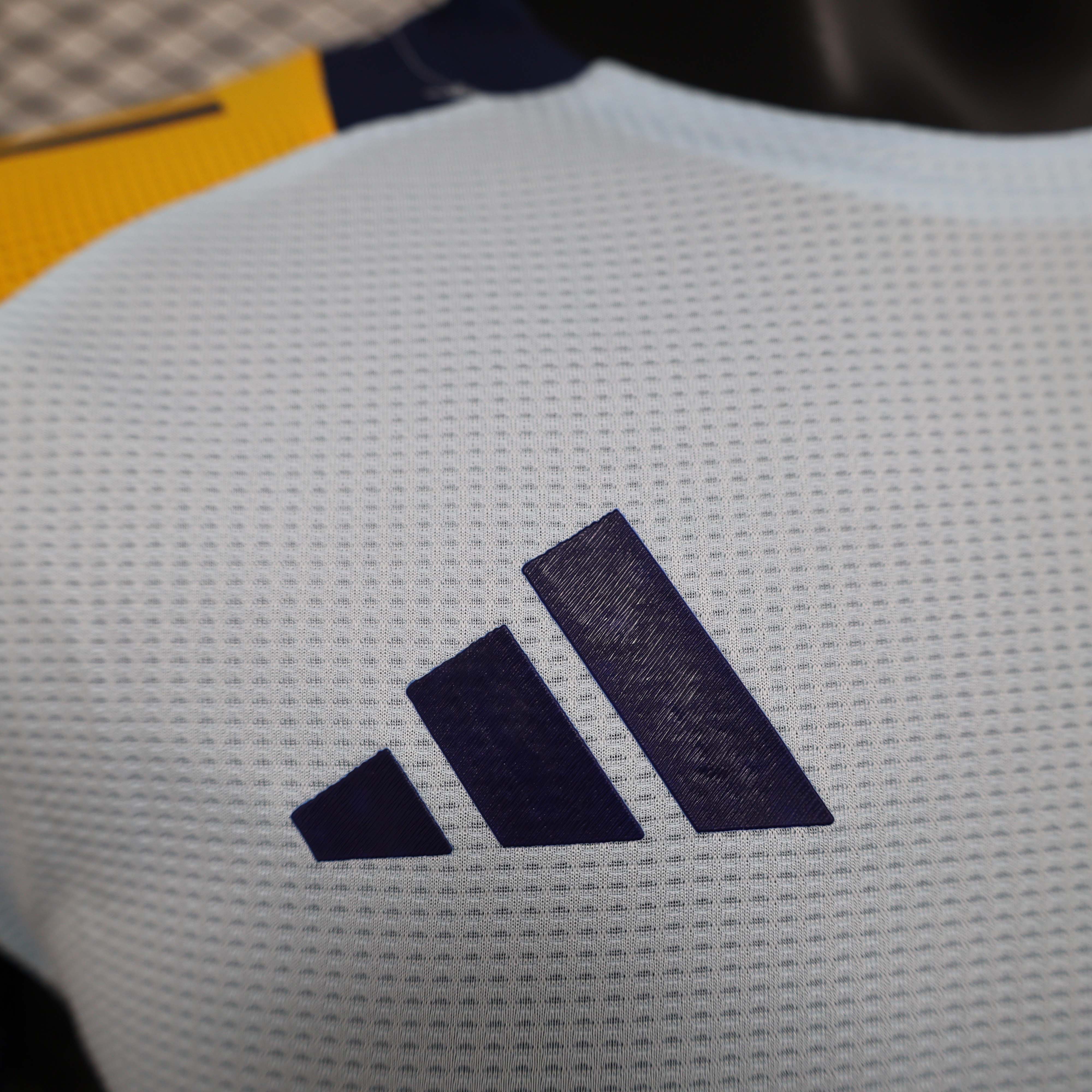 2024/2025 Player Version Real Madrid Training Wear Football Shirt 1:1 Thai Quality:football jersey mysite: unitedjerseyfootball 邓江浪:football