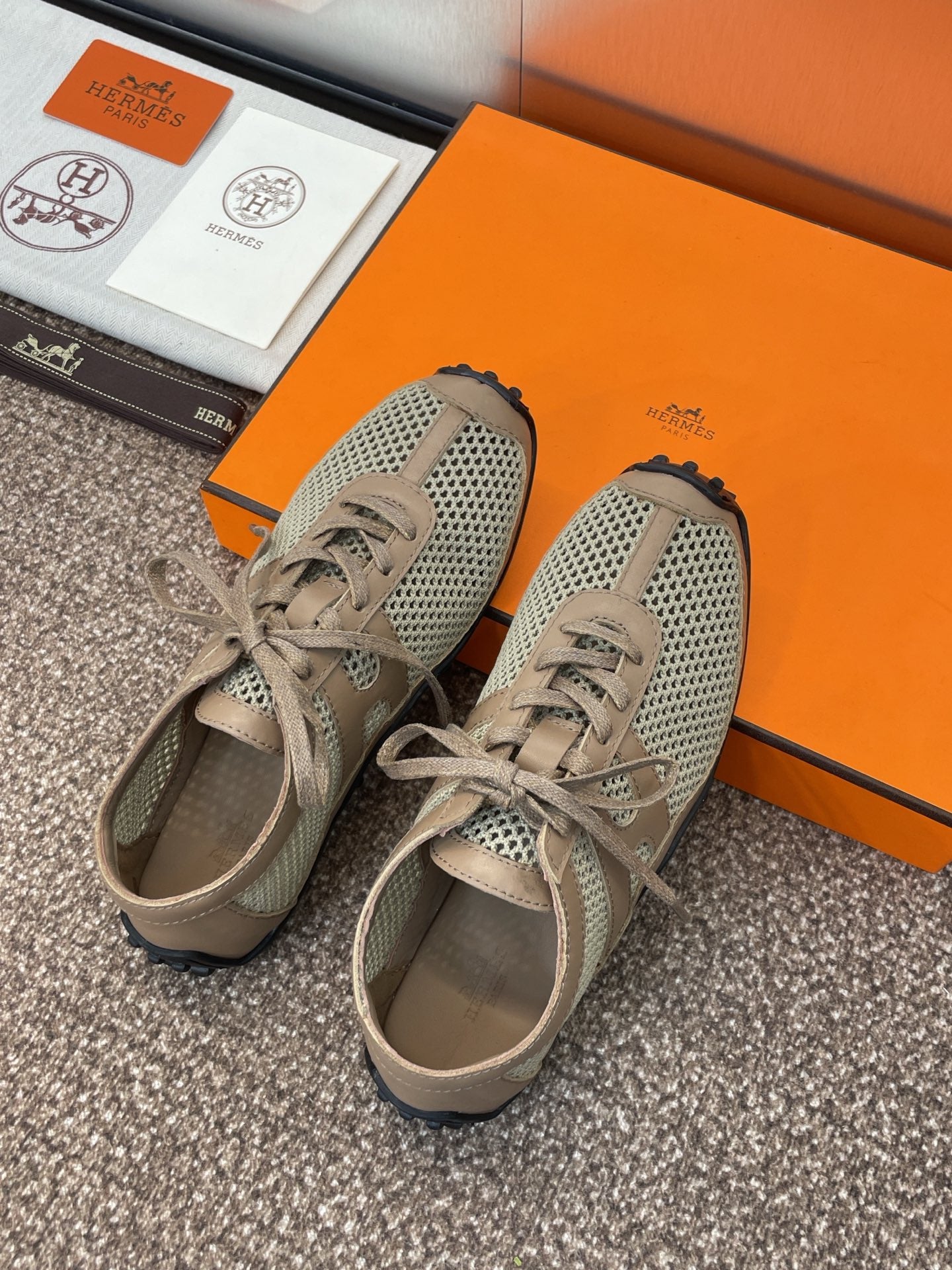 KIGA SNEAKER IN MOCHA BROWN CROCHET KNIT AND CALFSKIN、mysite、Cacoeks