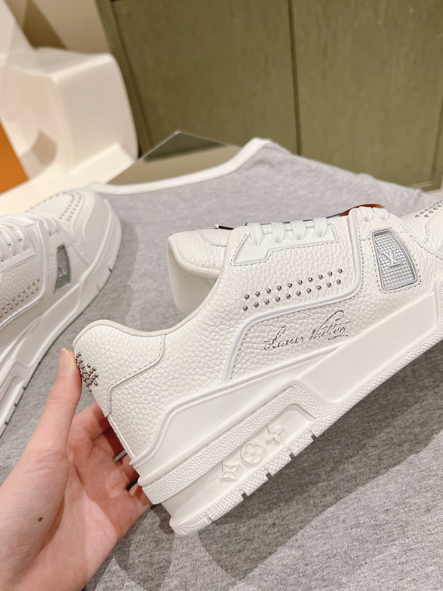 LV TRAINER SNEAKER IN WHITE CALFSKIN、mysite、Cacoeks