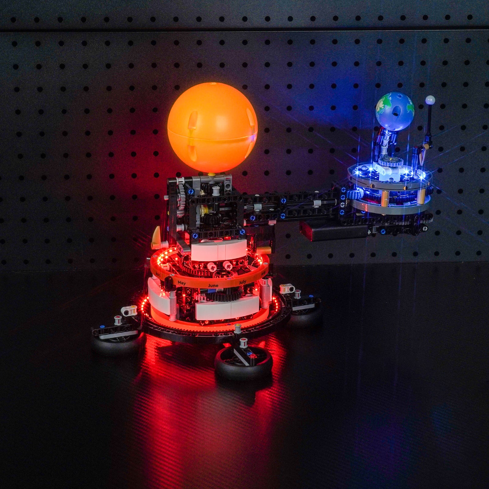 BrickBling Light Kit for LEGO Planet Earth and Moon in Orbit 42179