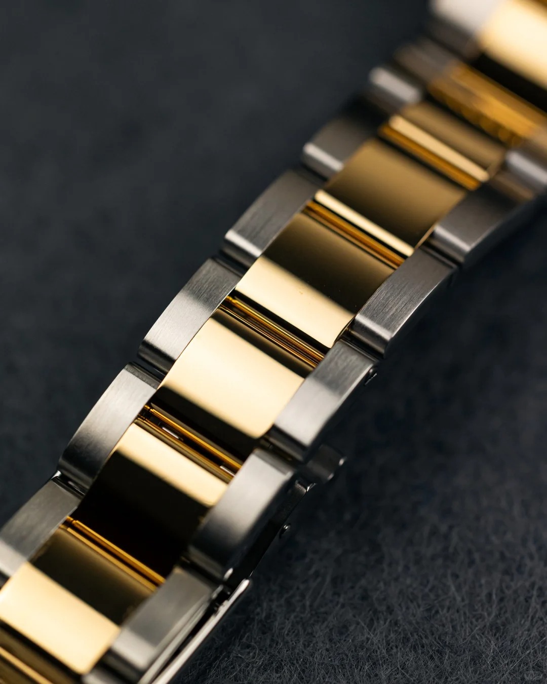 兼职  林炎: luxecystore