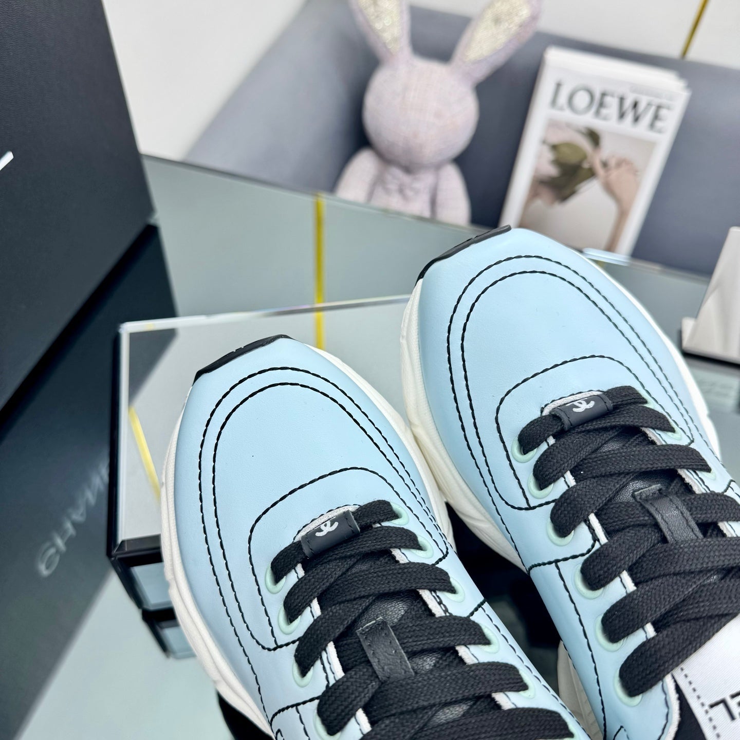 TRAINERS SNEAKER IN LIGHT BLUE CALFSKIN WITH BLACK EMBROIDERED、mysite、Cacoeks