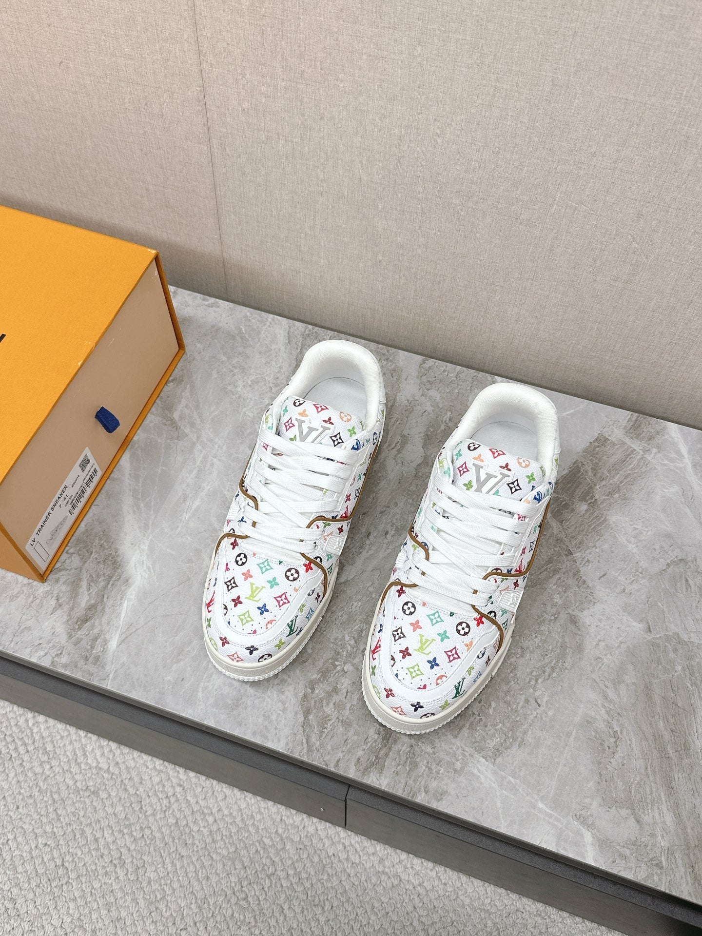 TRAINER SNEAKER IN WHITE MIX COLORFUL CALFSKIN、mysite、Cacoeks