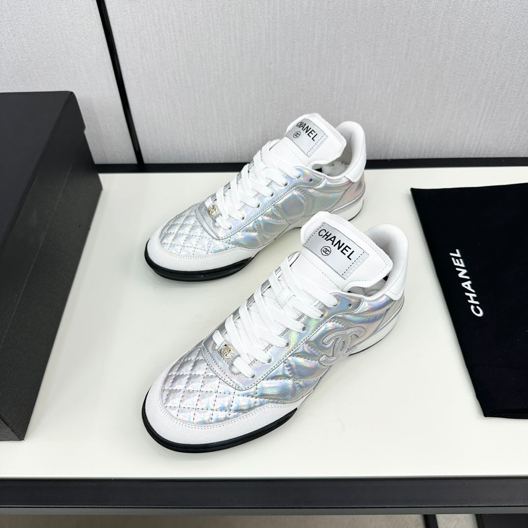 SPORTS SHOES IN GLOSSY SILVER CALFSKIN、mysite、Cacoeks