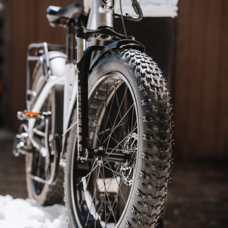 Snowdrift 26 Studded Tires (2)、mySite、bearsvspackers
