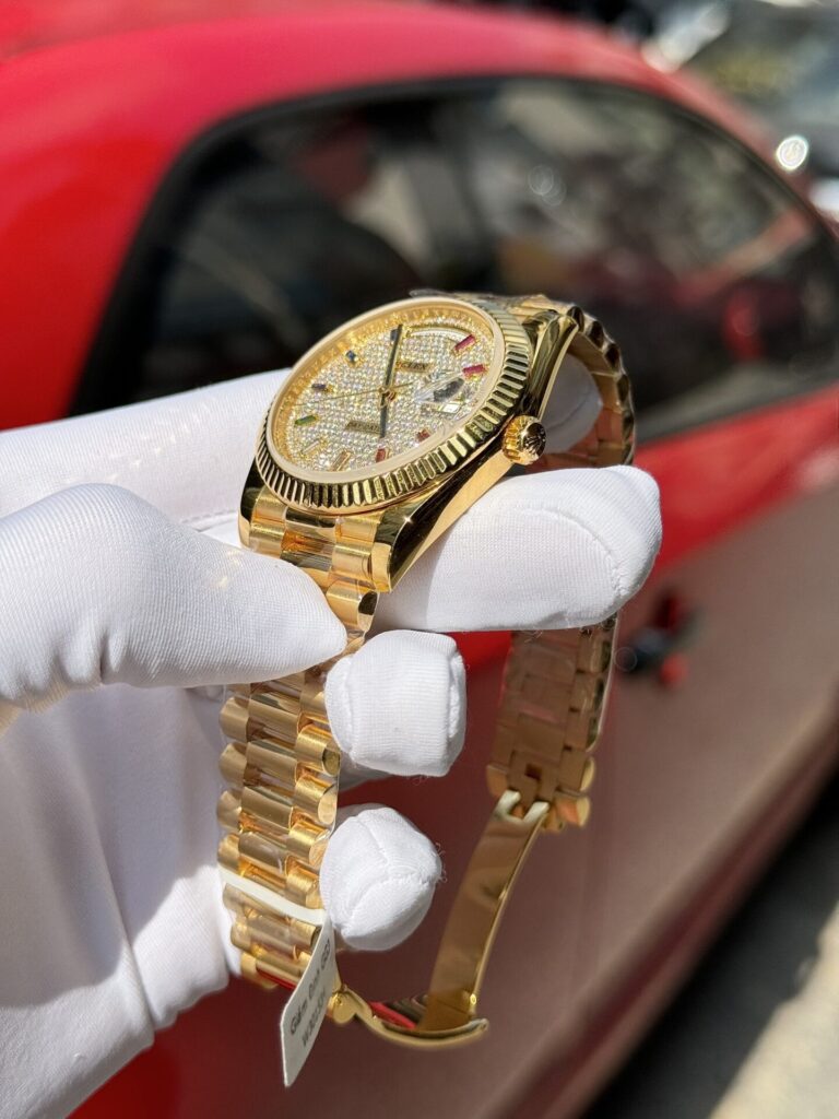 Đồng Hồ Rolex Day-Date Bọc Vàng Thật Đính Moissanite Bản Nặng 40mm (4)