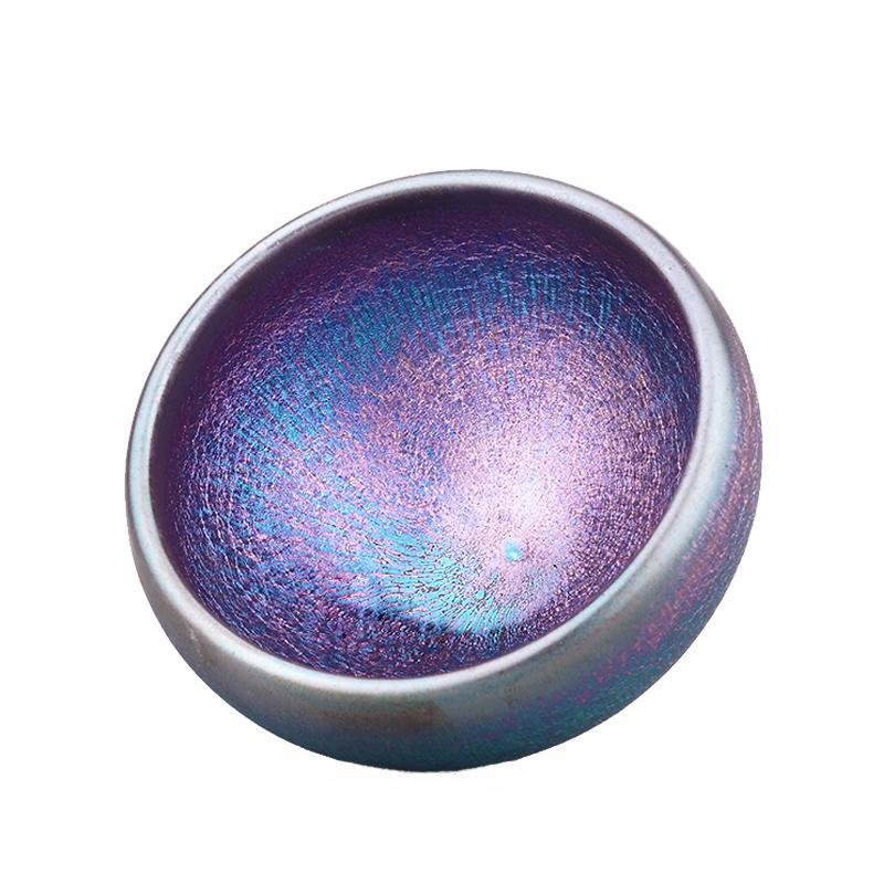 GEEK BAR-https://www.hot-toy.com/