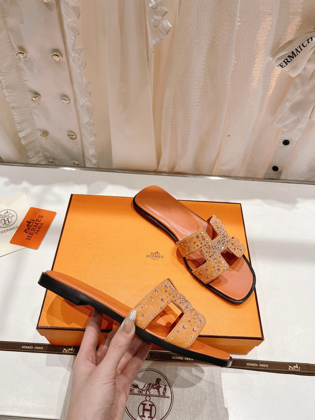 0RAN SANDAL BRIGHT ORANGE LAMBSKIN ATTACH CRYSTALS、mysite、Cacoeks
