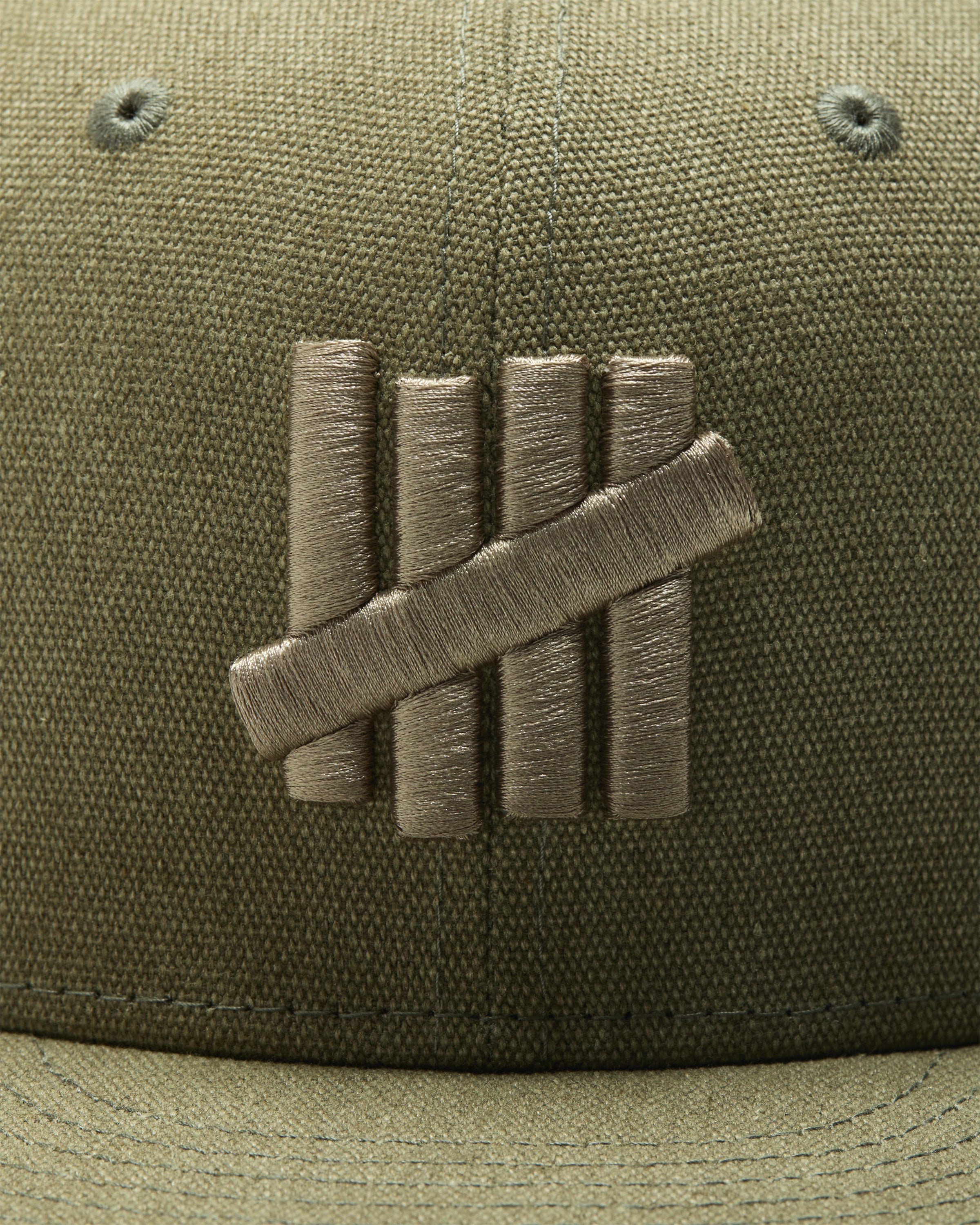 UNDEFEATED X NE ICON CANVAS FITTED