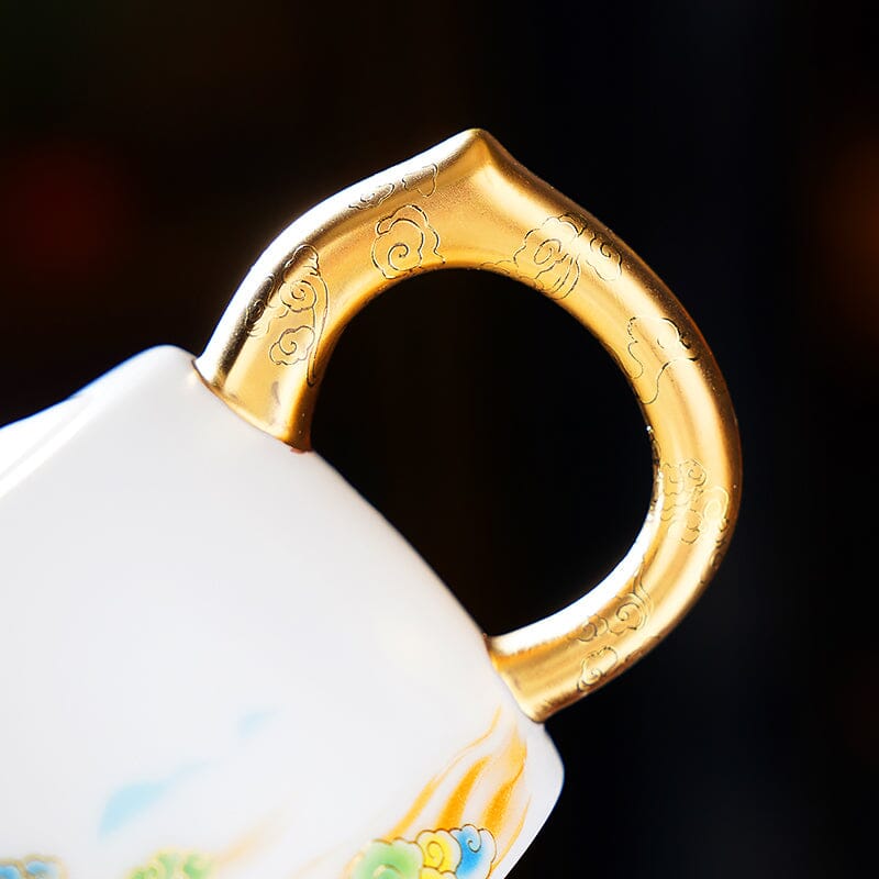 GEEK BAR-https://www.hot-toy.com/