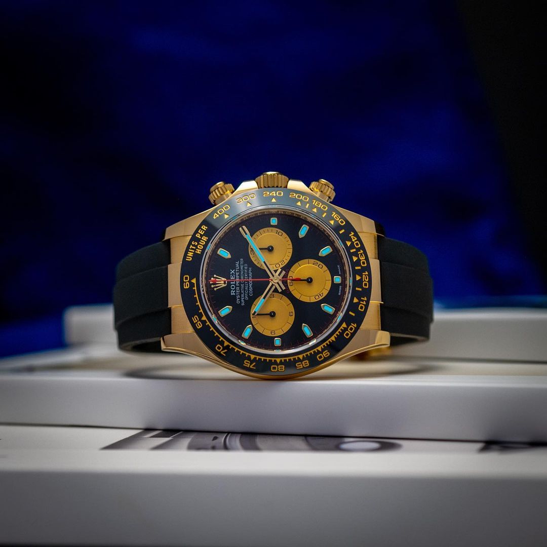 兼职  林炎: luxecystore