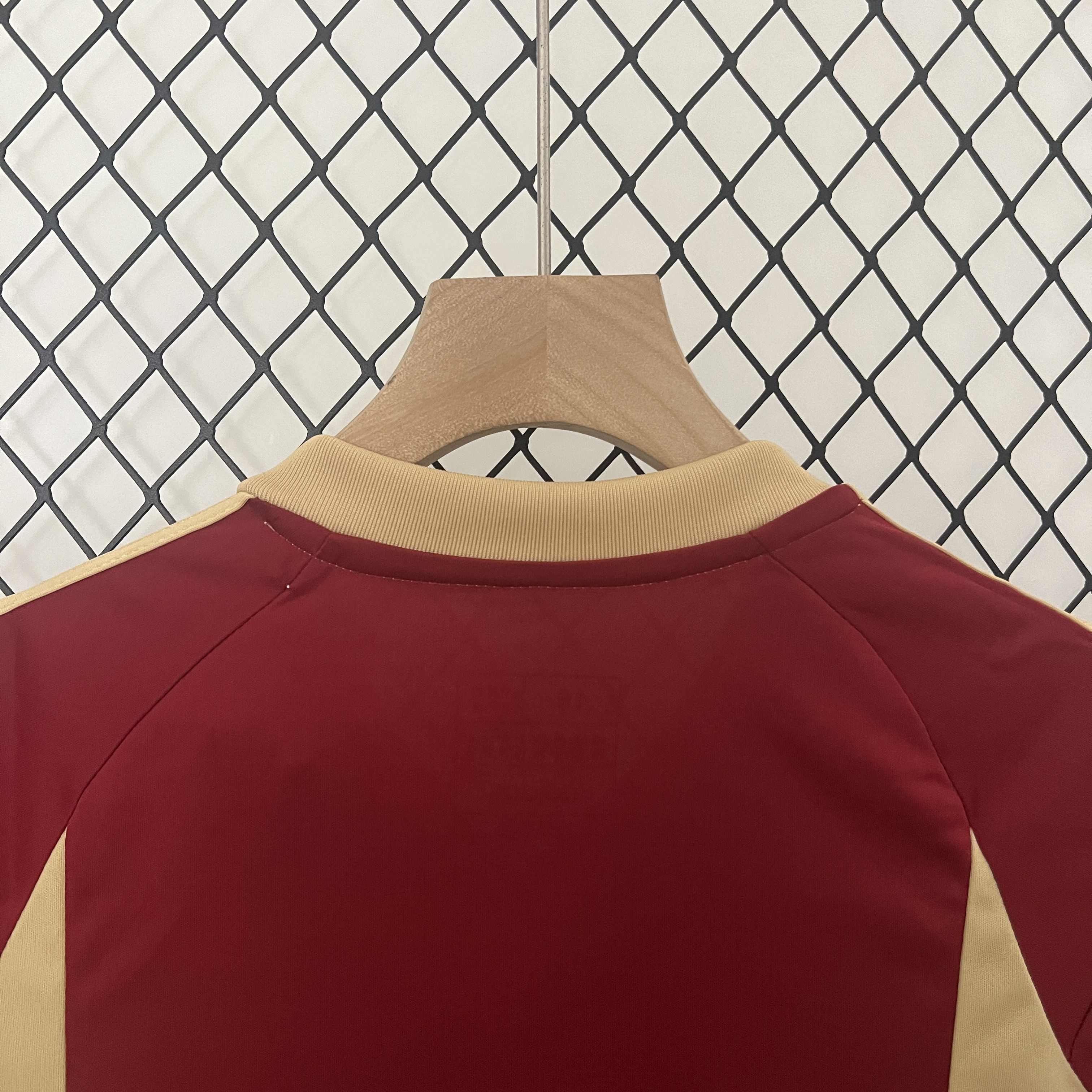 Higojerseys-Venezuela 2024 Home Stadium Kids Kit