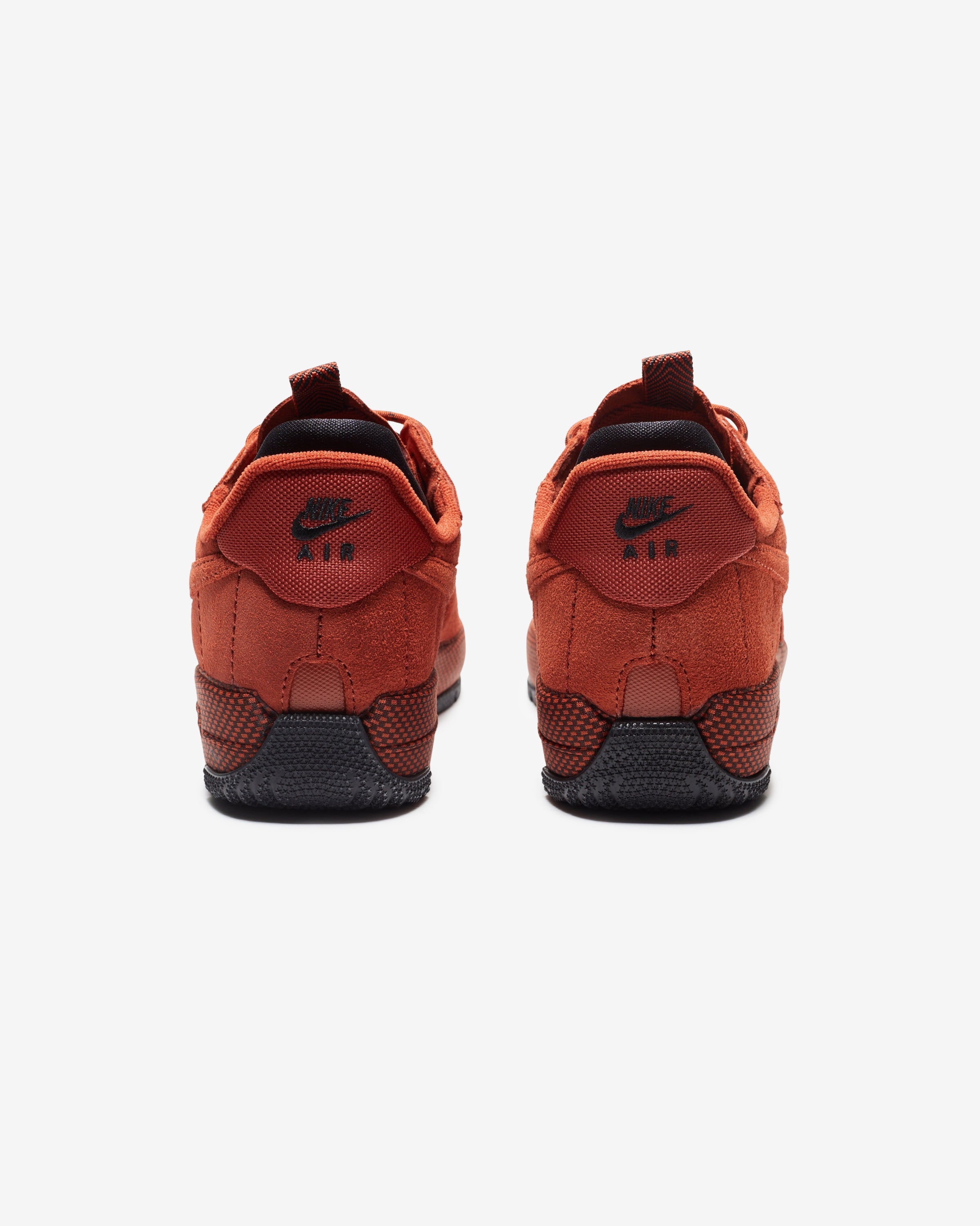 NIKE WOMEN'S AIR FORCE 1 WILD - RUGGEDORANGE/ BLACK