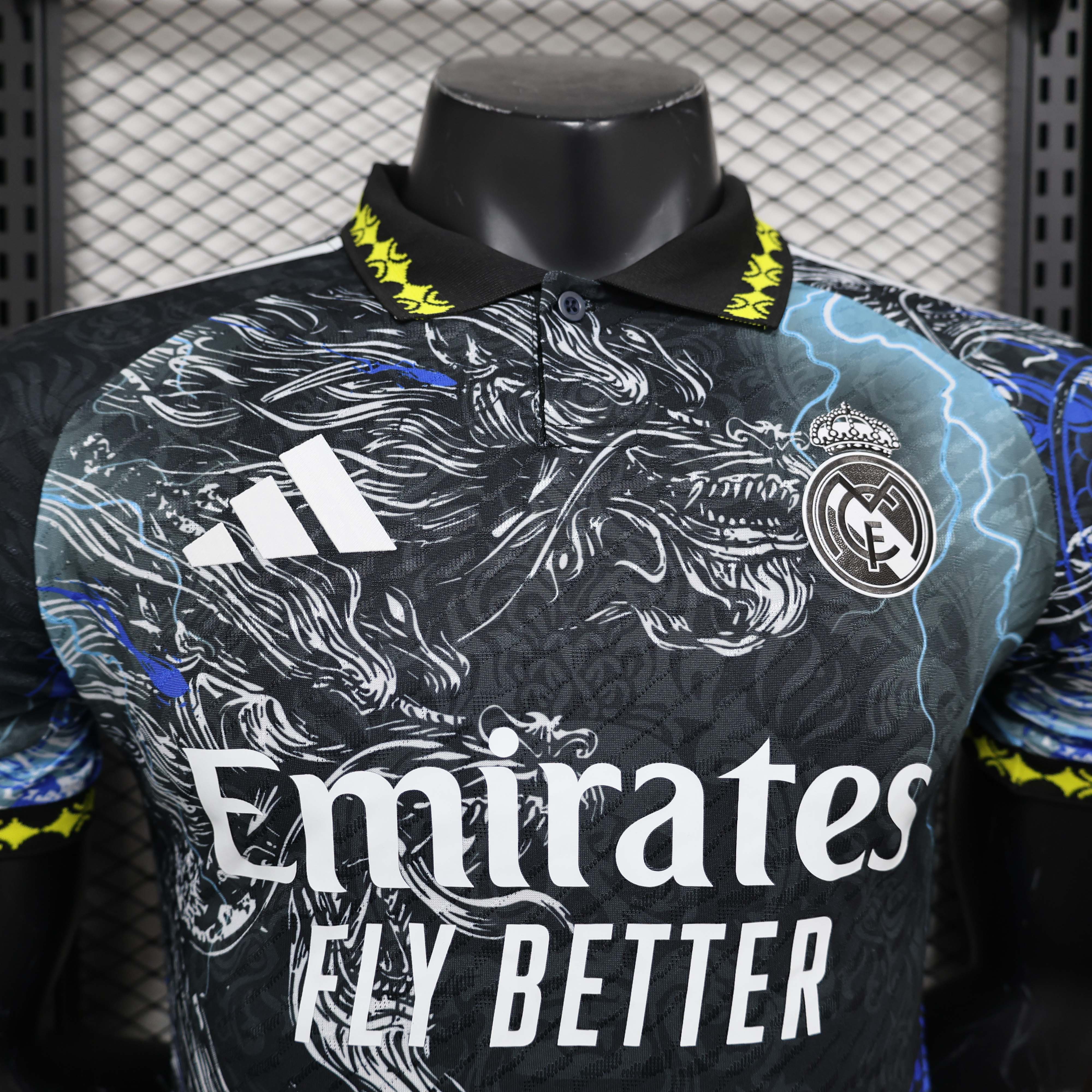 2024/2025 Player Version Real Madrid Special Edition Black Football Shirt 1:1 Thai Quality:football jersey mysite: unitedjerseyfootball 邓江浪:football
