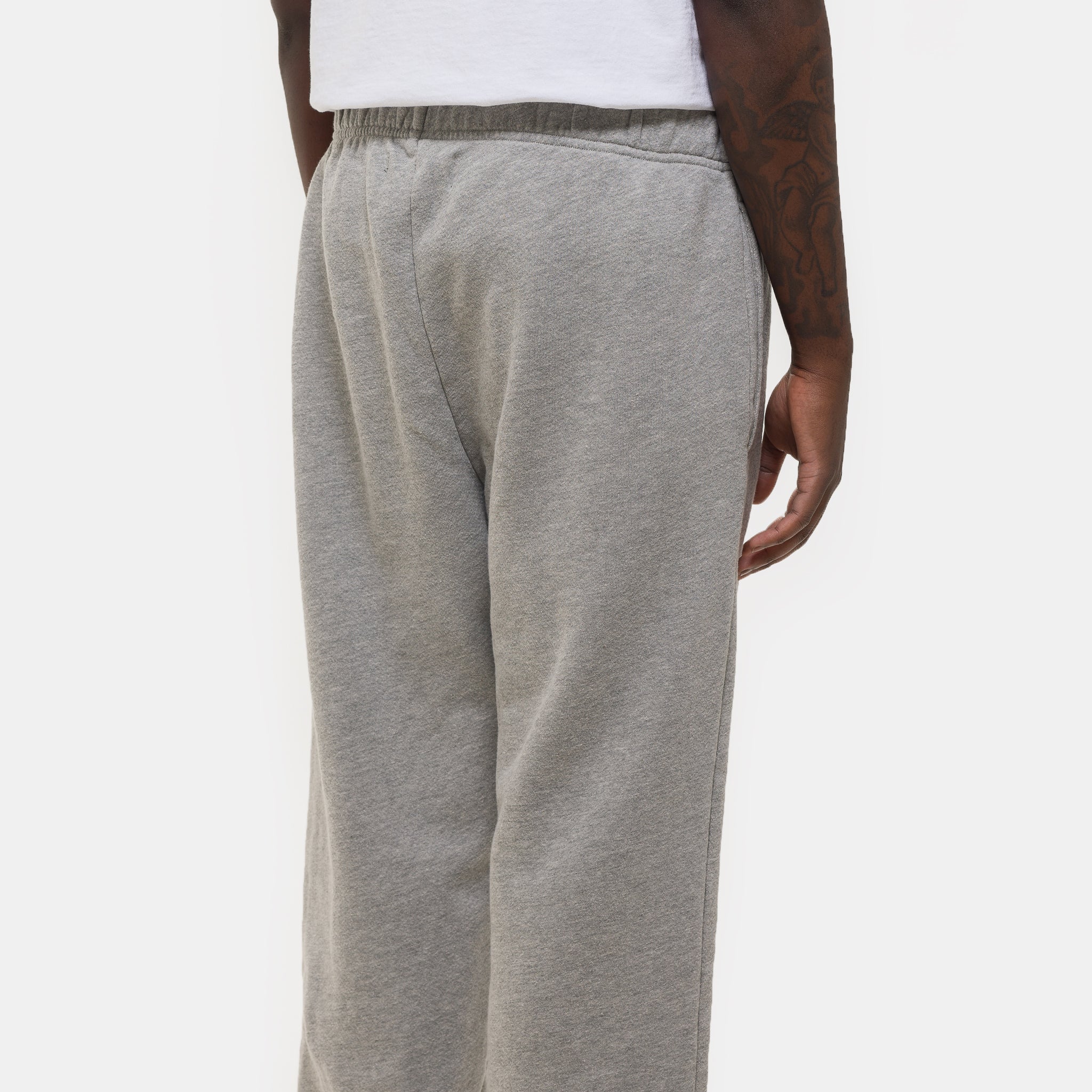 Heavyweight Classic Sweatpant in Heather Grey