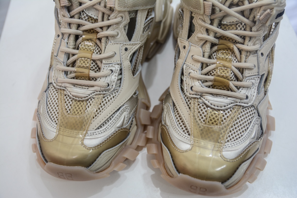 Balenciaga Track 2.0 Trainer in Beige、mysite、Cacoeks