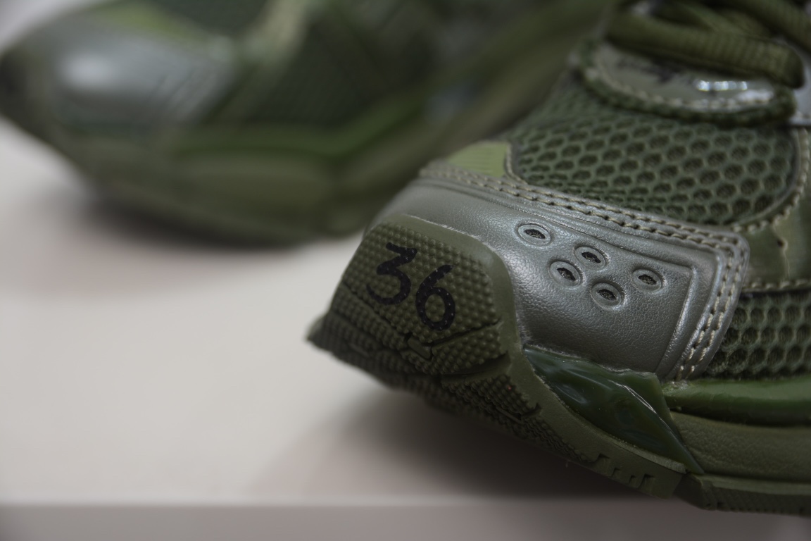 Balenciaga Runner Trainer In Khaki、mysite、Cacoeks