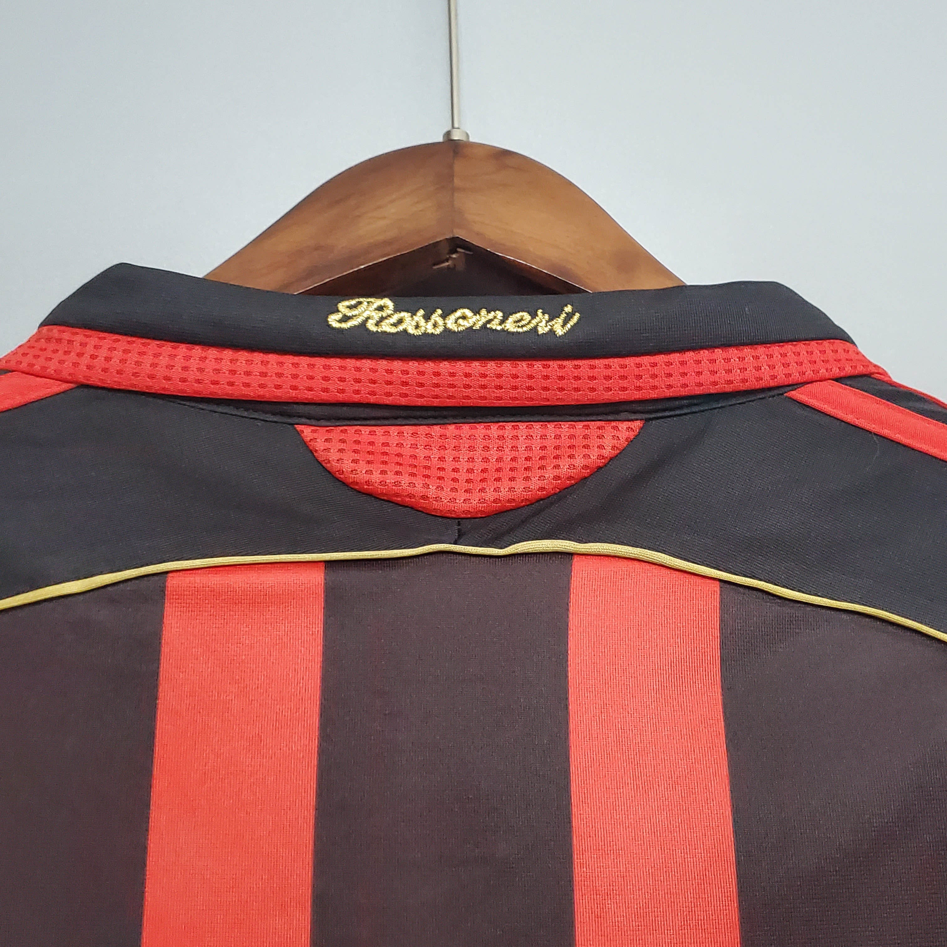 2006/2007 Retro AC Milan Home Football Shirt 1:1 Thai Quality:football jersey mysite: unitedjerseyfootball 邓江浪:football