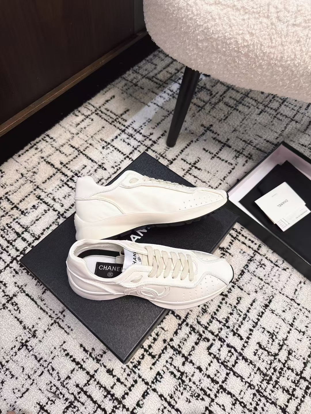 CLASSIC SNEAKERS IN WHITE SHEEPSKIN、mysite、Cacoeks