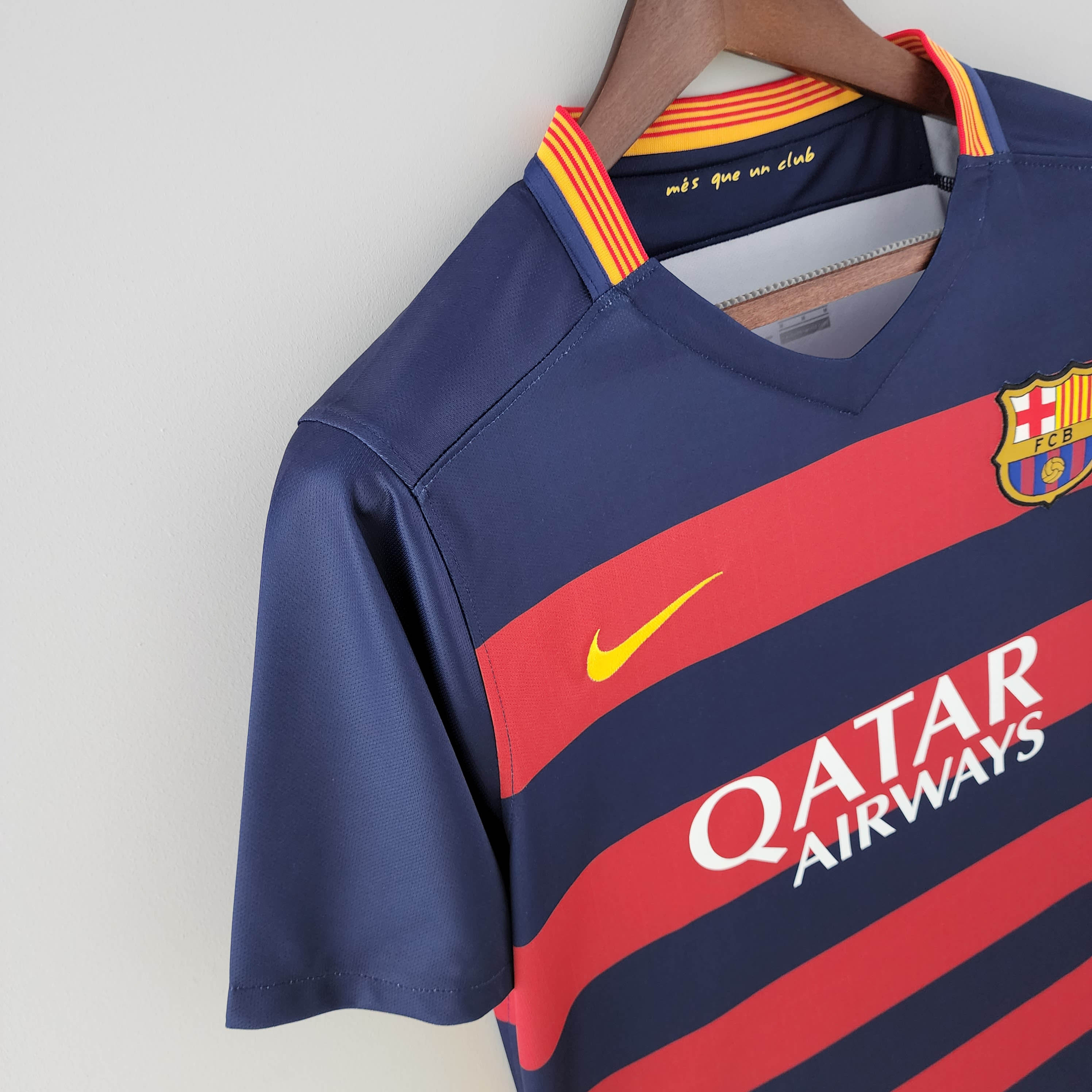 2015/2016 Retro Barcelona Football Shirt Home 1:1 Thai Quality:football jersey mysite: unitedjerseyfootball 邓江浪:football