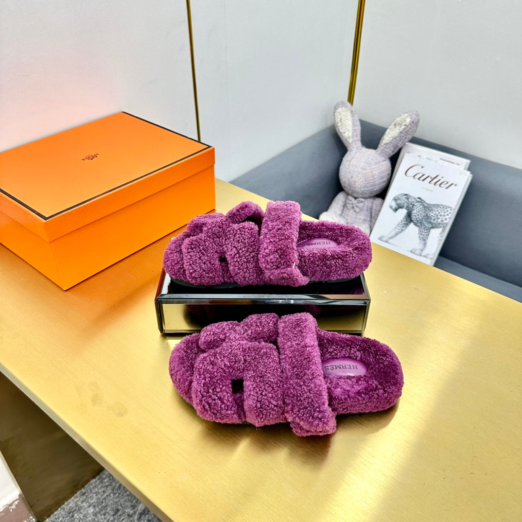 CHYPRE SANDAL IN ORCHID PURPLE SHEARLING、mysite、Cacoeks
