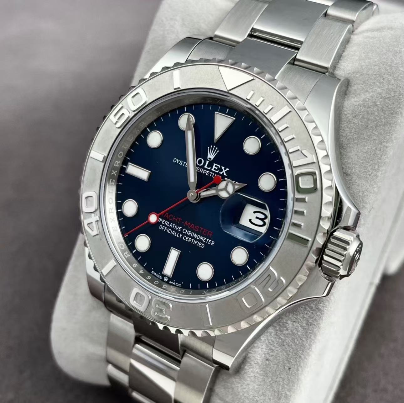 Rolex Yacht Master BlueDial Super Clone SwissReplica Watch Ref 126622 3235 Swiss Movement