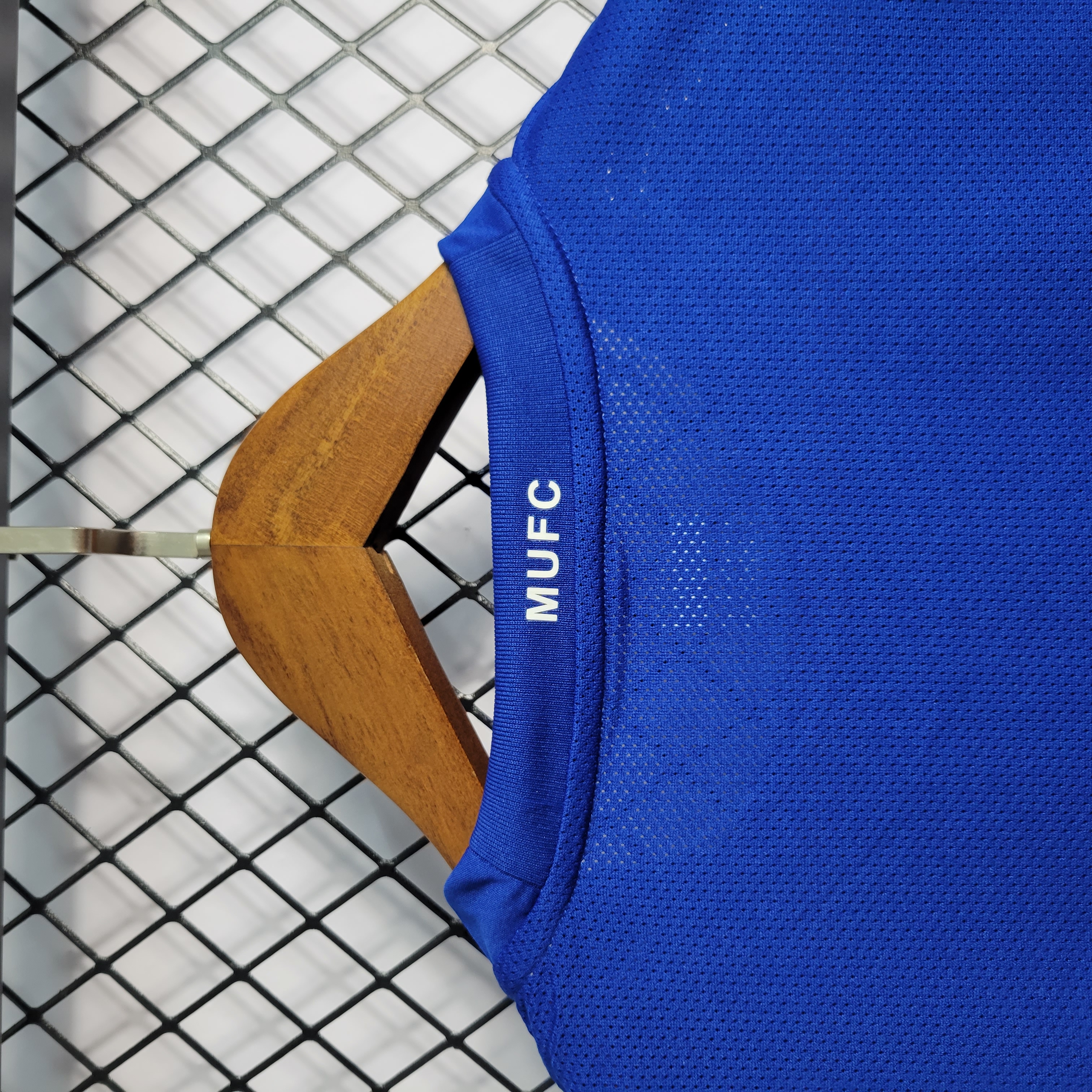 Higojerseys-Retro Manchester United 08-09 Third Jersey