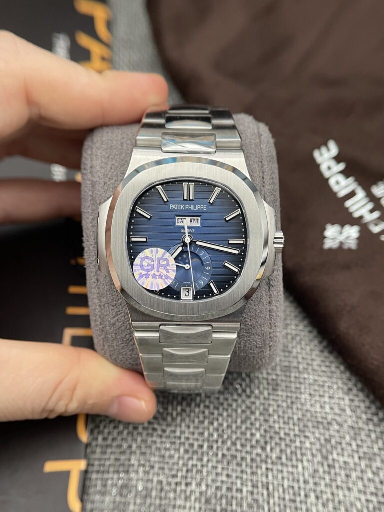 Đồng Hồ Patek Philippe Nautilus 5726 Super Fake 11 Mặt Xanh GRF 40mm (1)