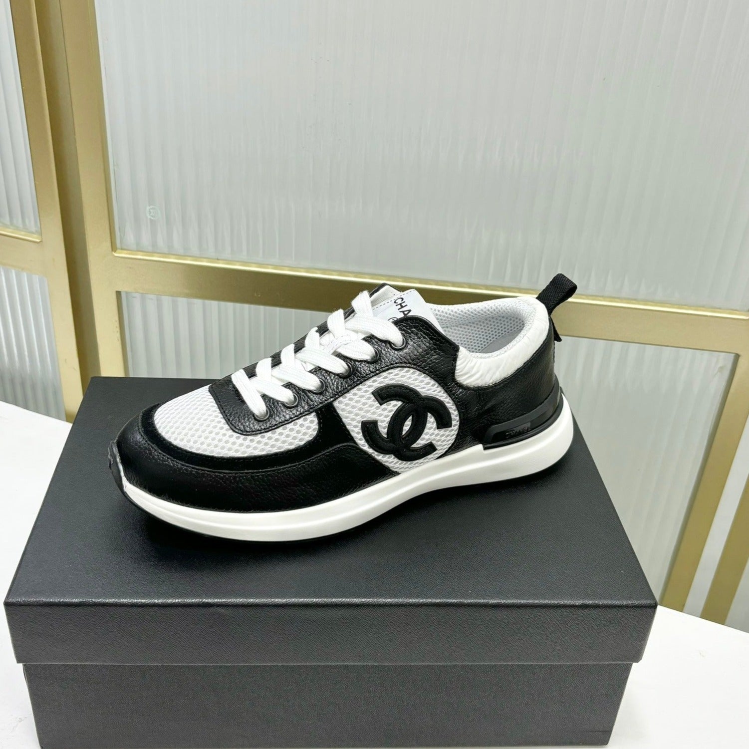 SNEAKER IN BLACK CALFSKIN AND GREY BREATHABLE MESH、mysite、Cacoeks