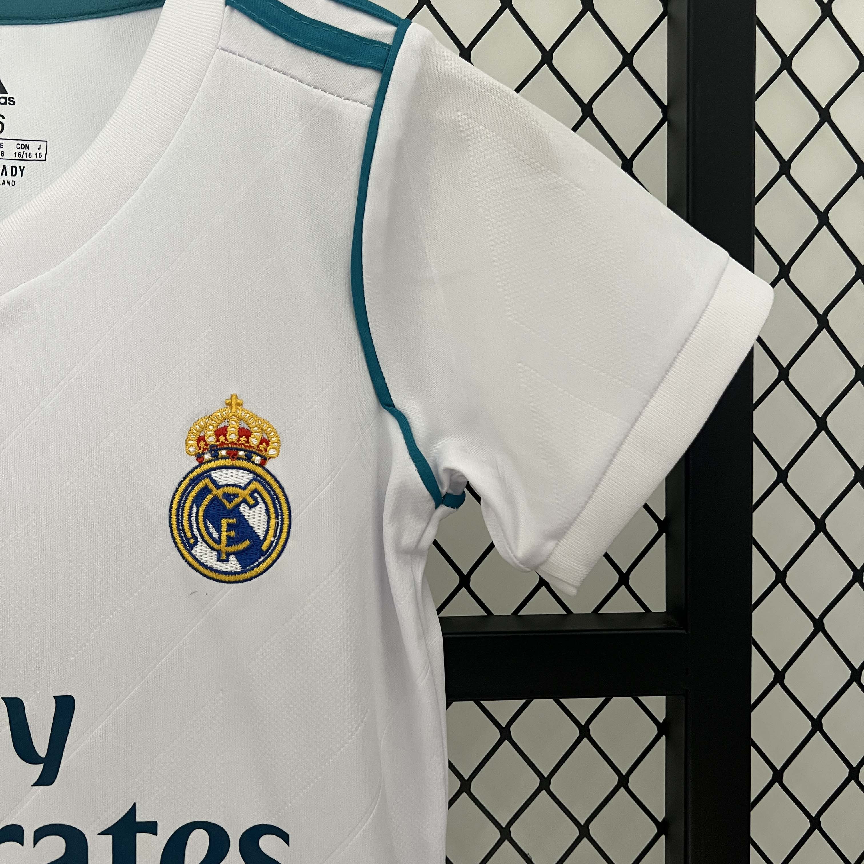 2017/2018 Retro Real Madrid Home Football Shirt 1:1 Thai Quality Kids Size:football jersey mysite: unitedjerseyfootball 邓江浪:football
