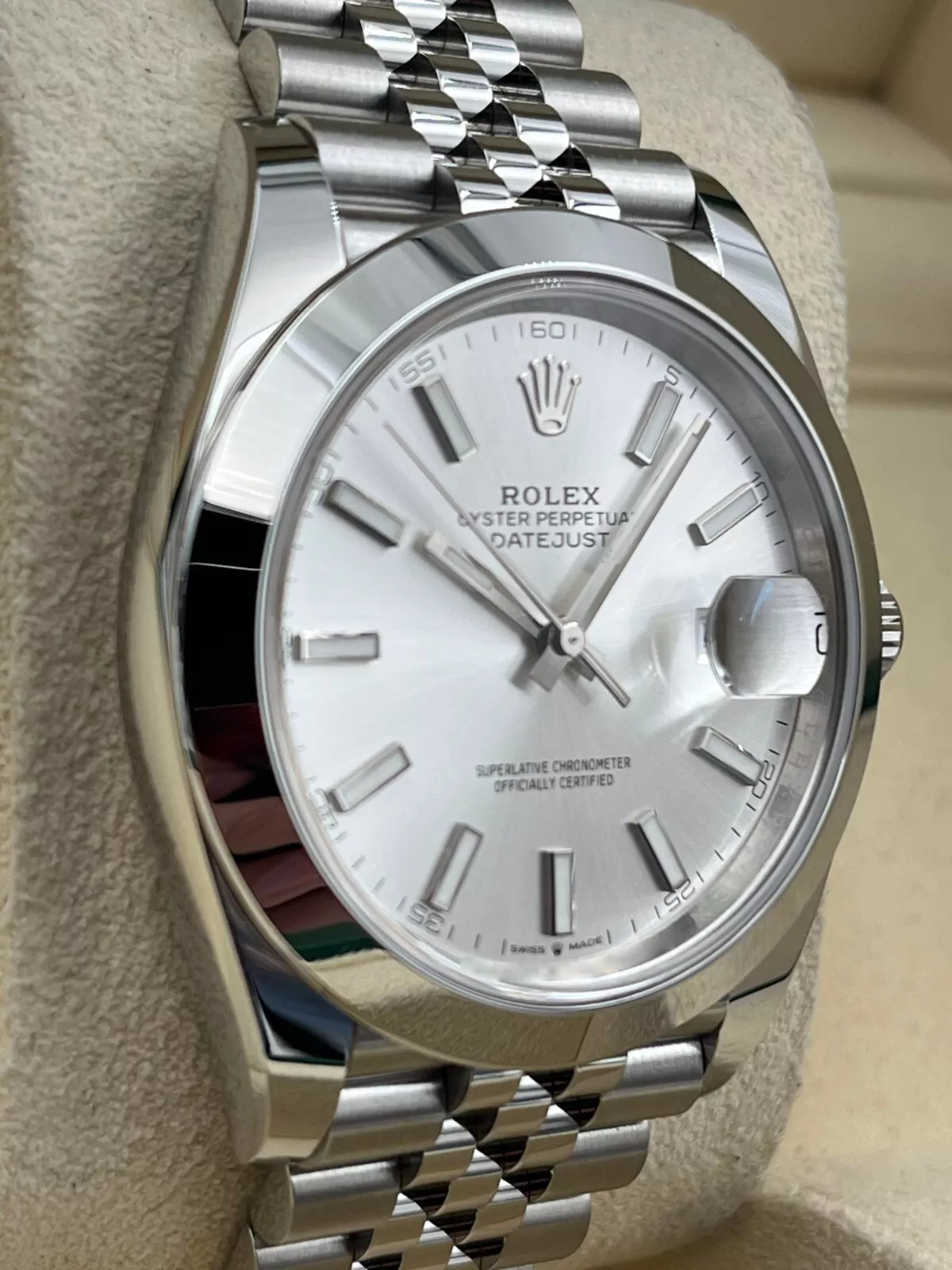 Rolex Datejust 41mm Super Clone Swiss Watch Two Tone Jubilee Bracelet Black Dial Ref M126334-3235 Swiss Movement